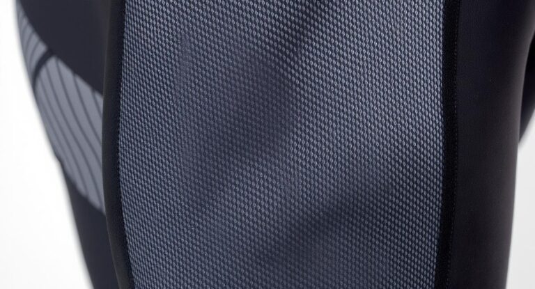 Temperature Playbook: Trapping Warmth Without Becoming a Sauna